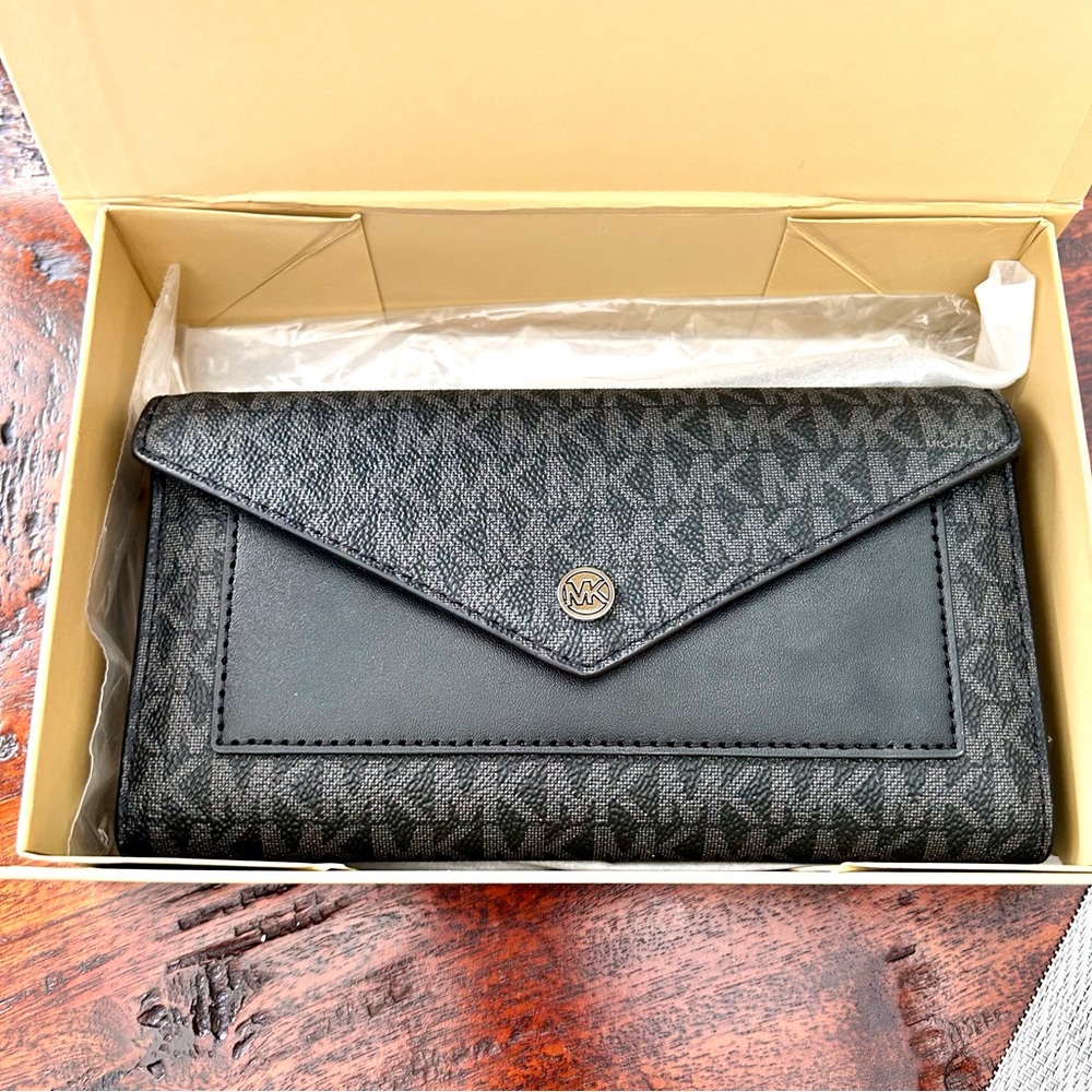 NWT Michael Kors Black Jetset Signature Logo Envelope Wristlet - Picture 11 of 13